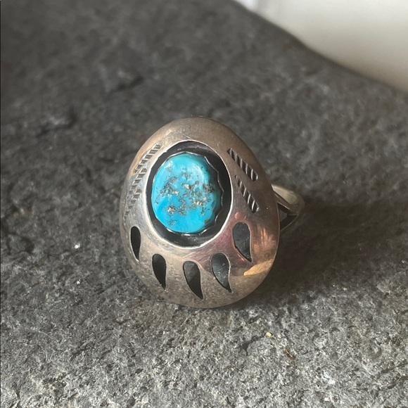Turquoise Bear Paw Navajo Native American Vintage Ring - Picture 12 of 12
